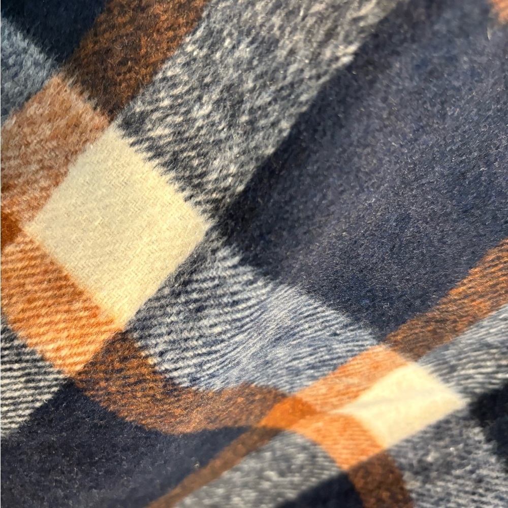 Vest - Picture 7 of 7